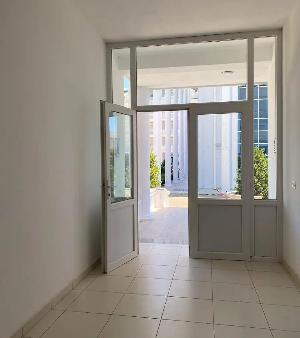 Velipoja Luxury Apartment