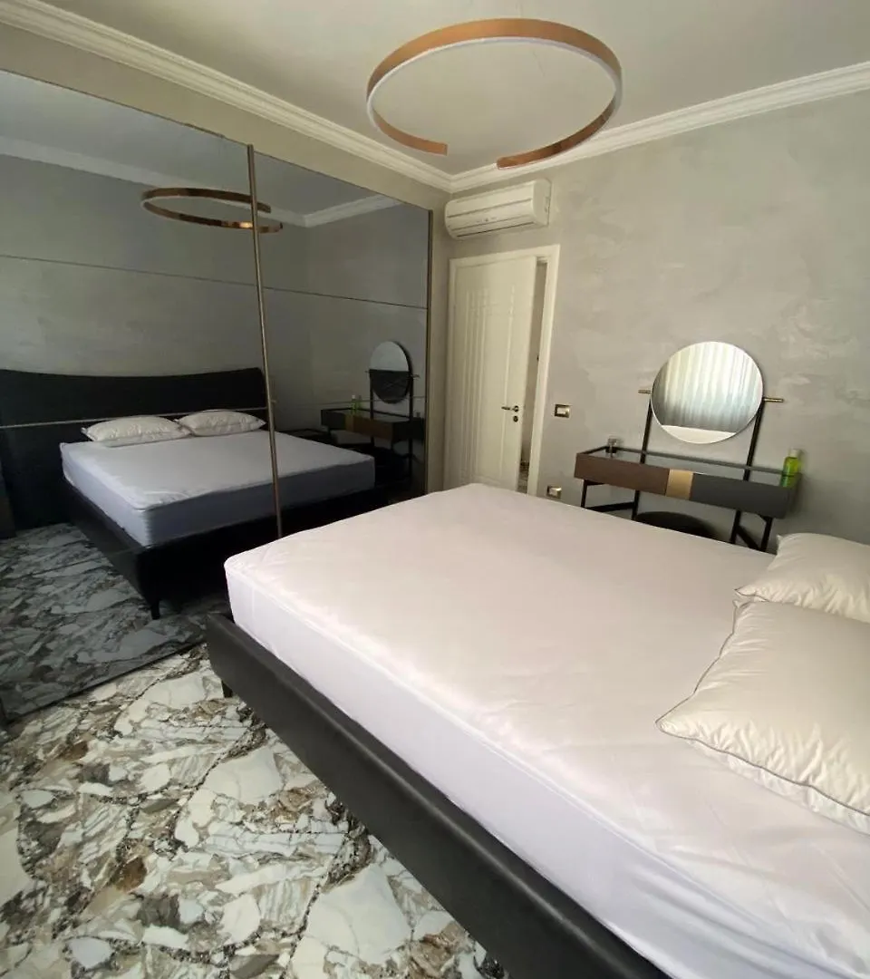 Velipoja Luxury Apartment 0*, Velipojë